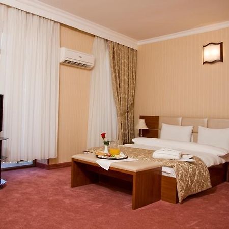 City Palace Hotel Baku Rum bild