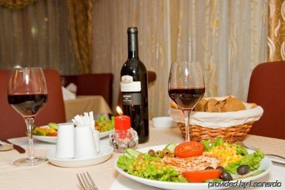 City Palace Hotel Baku Restaurang bild
